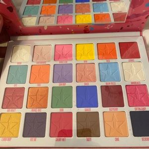 Trade in.Jeffree Star Jawbreaker palette